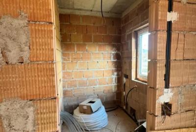 Casă cu 4 camere cu Teren 420 Mp în Săsar - 13