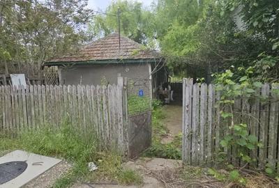 Casa batraneasca 3 cam + teren 1.056?mp cu iesire la lac, Petrachioaia - 2