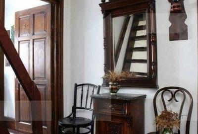Casa de 6 camere, 320 mp, teren 700 mp, zona Bran - 5