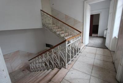 Birou, de 1,350 mp, în Ultracentral - 11