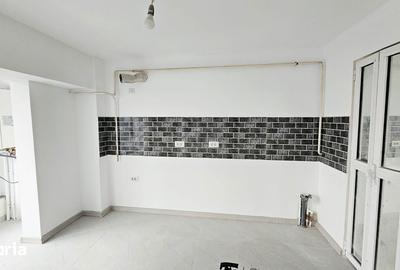 Apartament cu 4 camere decomandat în Central - 8