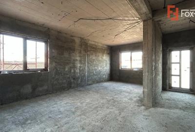Duplex cu 4 camere cu Canalizare în Ghiroda - 3