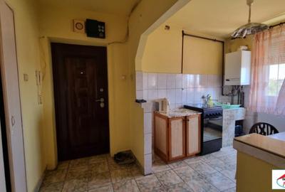 Apartament de vanzare , 2 camere + balcon. 50 mp - 9