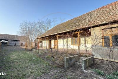 Casă cu 4 camere semidecomandat în Tiream - 15