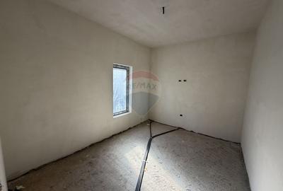 Casă cu 4 camere cu Teren 470 Mp în Câmpineanca - 15