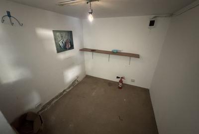 Hale pentru depozitare zona Halta Traian - Interioara 3 - 5