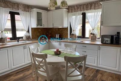 Royal Imobiliare - Vanzare vila zona Podenii Vechi - 2