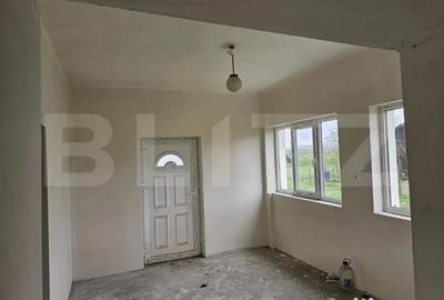 Casă cu 3 camere cu Teren 2050 Mp în Central - 2