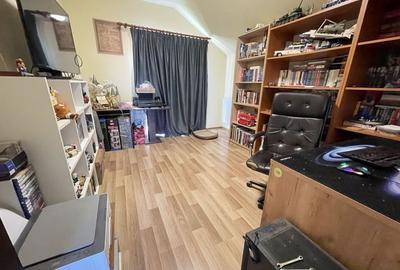 Casa spațioasă  P+1E,526 mp teren-strada liniștită. - 15