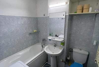 Garsonieră decomandată în Central - 1