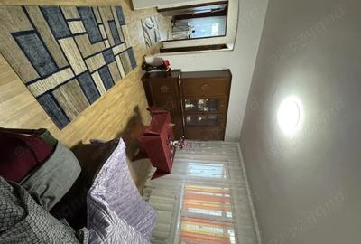 Apartament cu 3 camere decomandat în Central - 2
