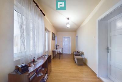 Casa clasica in Chi?ineu-Cri? - 7