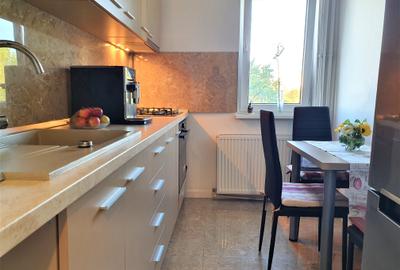 Apartament 3 camere semidec. Titan - 2 balcoane -8 minute metrou- Parcul Titanii - 15