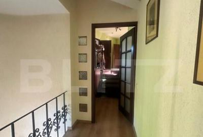 Casă cu 9 camere cu Teren 400 Mp în P-ța Sfântul Ștefan - 6