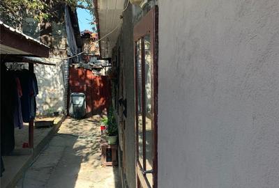 Casă cu 3 camere cu Teren 330 Mp în Cotroceni - 4