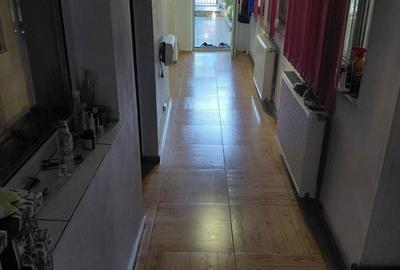 Casă cu 4 camere în Central - 8