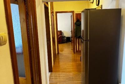 Apartament cu 3 camere decomandat, mobilat în 1 Mai - 4