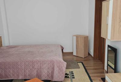 Garsonieră decomandată în Central - 6