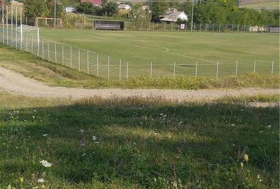 Teren de 1800 mp, în Central - 7