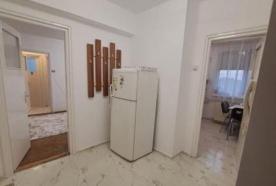 Apartament cu 2 camere semidecomandat în Independenței - 1