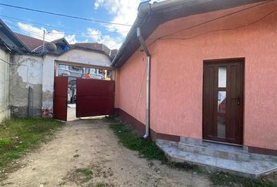 Casă cu 3 camere cu Teren 432 Mp în Central - 3