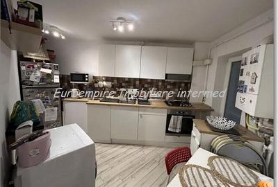 Apartament cu 2 camere decomandat în Casa de Cultură - 6