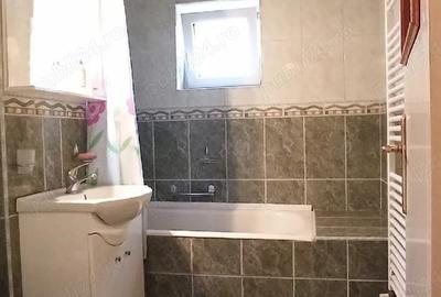 Apartament cu 4 camere semidecomandat în Micro 16 - 7