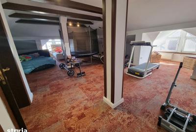 Casă cu 5 camere cu Teren 500 Mp în Central - 5
