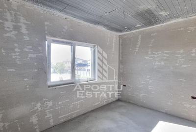 Casă cu 4 camere cu Teren 338 Mp în Giarmata - 1