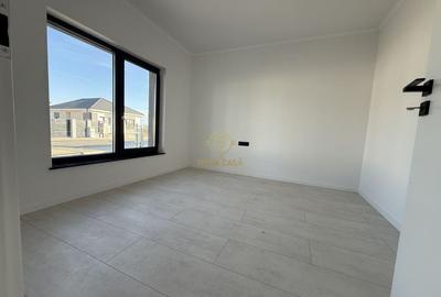 Casă cu 4 camere cu Teren 420 Mp în Mărtinești - 10