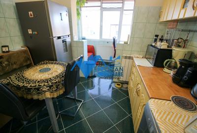 E3, decomandat, 2 camere, etajul 3, centrala proprie - 6