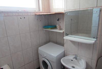 Apartament cu doua camere , zona Mihai Viteazul - 11