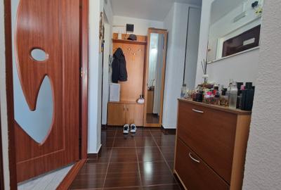 Apartament cu 3 camere decomandat în Sud - 16