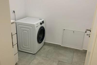 Apartament cu 2 camere decomandat în Tractorul - 2