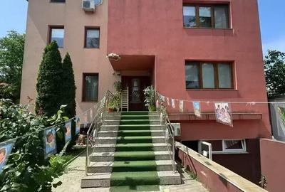 Investitie Casa De Vanzare 11 Camere Militari Metrou-Pacii Curte 600 m - 1
