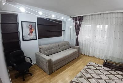 Garsonieră decomandată, mobilată în Nicolina - 1