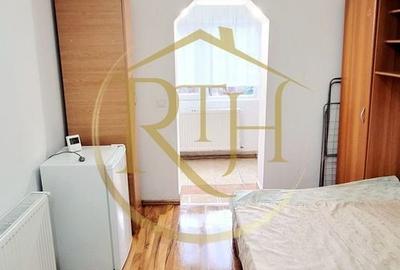 Oferim spre vanzare garsoniera,centrala proprie,zona Girocului, str. Salcamilor - 5