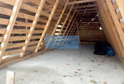 Teren de vânzare pe Strada Orhideelor- 320 mp - 4