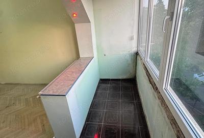 2 cam, et.3, 40mp, bl.caramida, cu C.T, fara imbunatatiri,Intr.Buzesti - 1