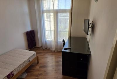 Central Coltea apartament 3 cmaere de inchiriat - 21