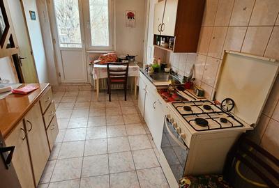 Apartament cu 2 camere decomandat în Tineretului - 4