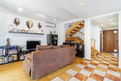 Casa luminoasa cu gradina si garaj - 5