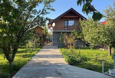 Casă cu 2 camere în Mărculești - 7