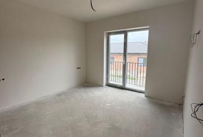 Casă cu 4 camere cu Teren 350 Mp în Ferneziu - 6