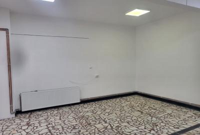 Spațiu comercial, de 70 mp, în Central - 2