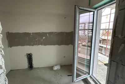 SUPERB > Garsoniera Bloc Nou > Metrou Berceni > Mutare Februarie 2026 - 3