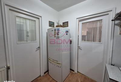 Apartament cu 3 camere semidecomandat în Central - 6