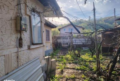 Casă cu 3 camere în Boldești