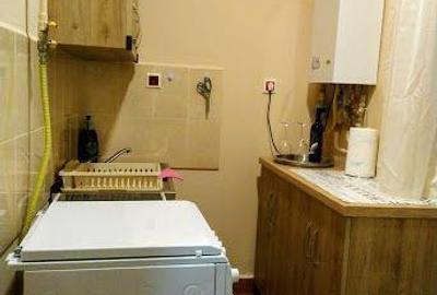 Inchiriez apartament pe termen lung , etaj 3 situat in Badea Cartan - 2