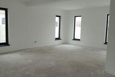 Casă cu 3 camere în Central - 5